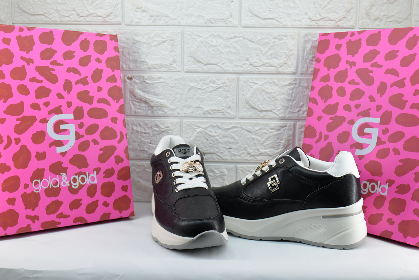 Sneakers Gold & Gold GB 923 NERO