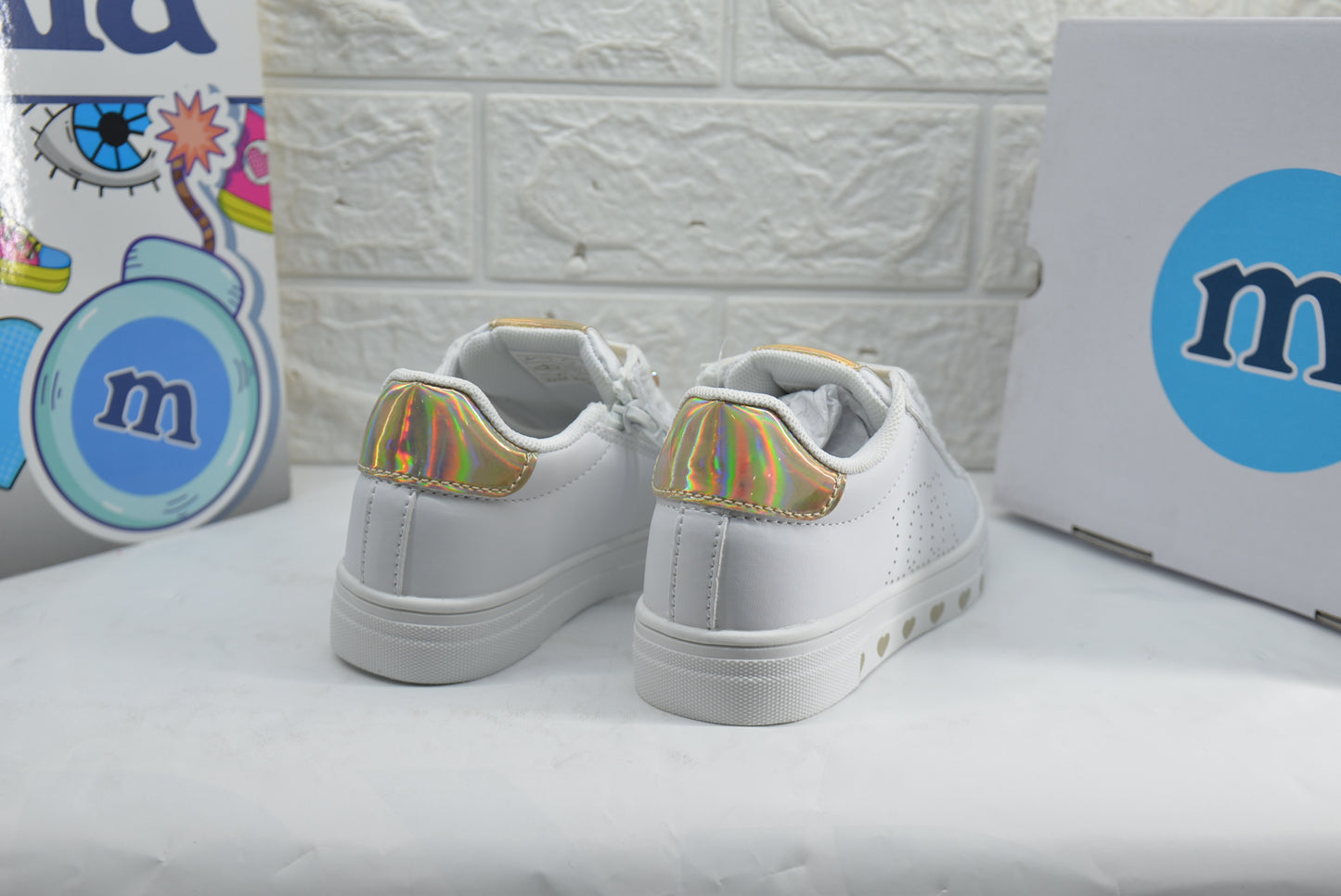 Sneakers Melania ART. M 2622 GOLD B